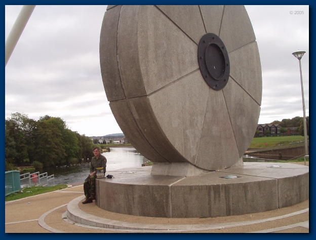 600x449 pixels (107K)